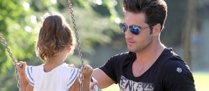 David Bustamante, un día en el parque con Daniella